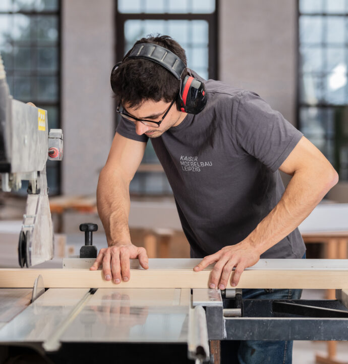 Corporate_Leipzig_Kaiser_Moebelbau_Mitarbeiter_Team_Standort_Fotograf_Jörg_Singer_singerplus_Werbefotografie_12