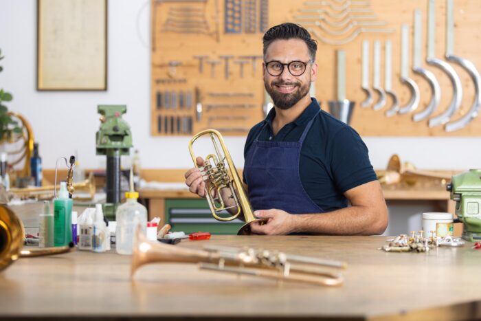 Unternehmensfotografie_Corporate_Portrait_Mathhias_Vogt_Instrumentenbauer_Leipzig_Fotograf_Jörg_Singer_singerplus_Werbefotografie_08
