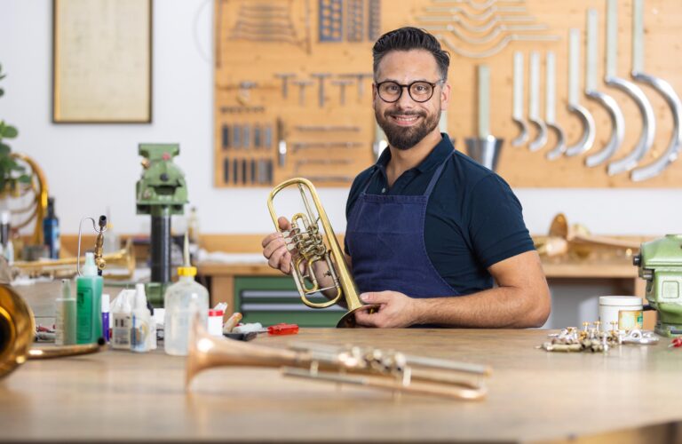 Unternehmensfotografie_Corporate_Portrait_Mathhias_Vogt_Instrumentenbauer_Leipzig_Fotograf_Jörg_Singer_singerplus_Werbefotografie_08